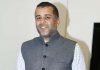 People don't care about the economy, why should politicians care? ”: Chetan Bhagat's question