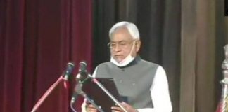 jdu-leader-nitish-kumar-takes-oath-as-the-cm-of-bihar-for-the-seventh-time