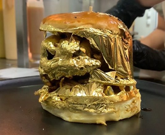 Columbia-restaurant-in-makes-a-burger-containg-24-carat-gold-in-it