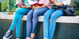 ban-on-wearing-of-tight-jeans-pakistans-bacha-khan-university