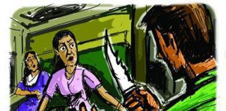 a-woman-attacked-and-robbed-in-vasai-naygaon-railway-station