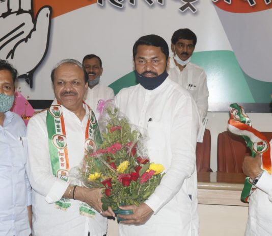 Former-mayor-Madan-Bhargad-join-congress
