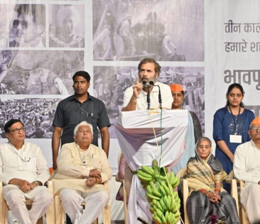 Had PM interacted with farmers, 733 victims could have been avoided!: Rahul Gandhi