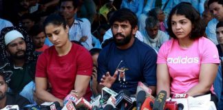 battle-to-continue-in-court-wrestlers-call-off-protest-after-5-months-say-sakshi-malik-news-update