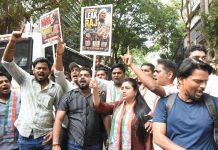 Intense agitation by Mumbai Youth Congress against the BJP government in the case of 'NEET' paper leak