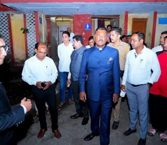 Transport Minister Pratap Sarnaik warns officials over cleanliness at CIDCO bus stand