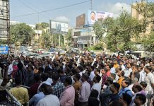 बँक कर्मचाऱ्यांसाठी तात्काळ ५ दिवसांचा आठवडा लागू करा! Implement a 5-day work week for bank employees immediately!
