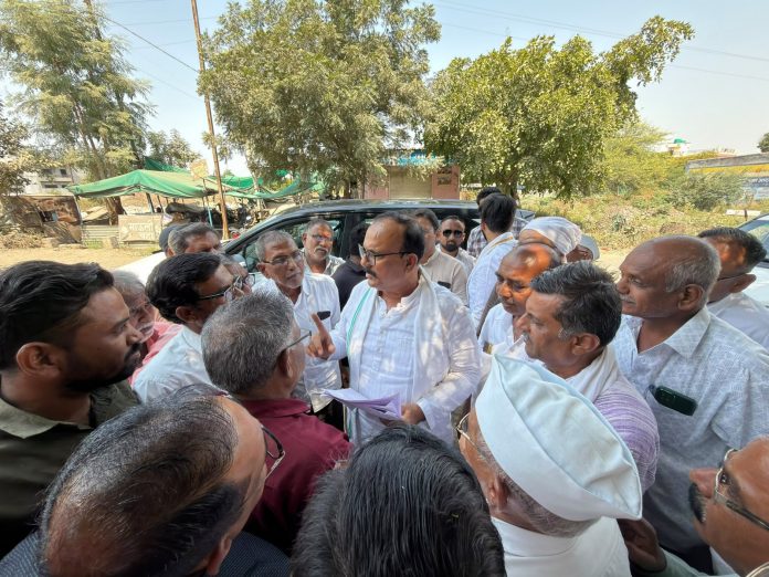 The government has declared a drought but there is no sign of aid; deposit ₹1 lakh into farmers' accounts by Dussehra: Harshvardhan Sapkal